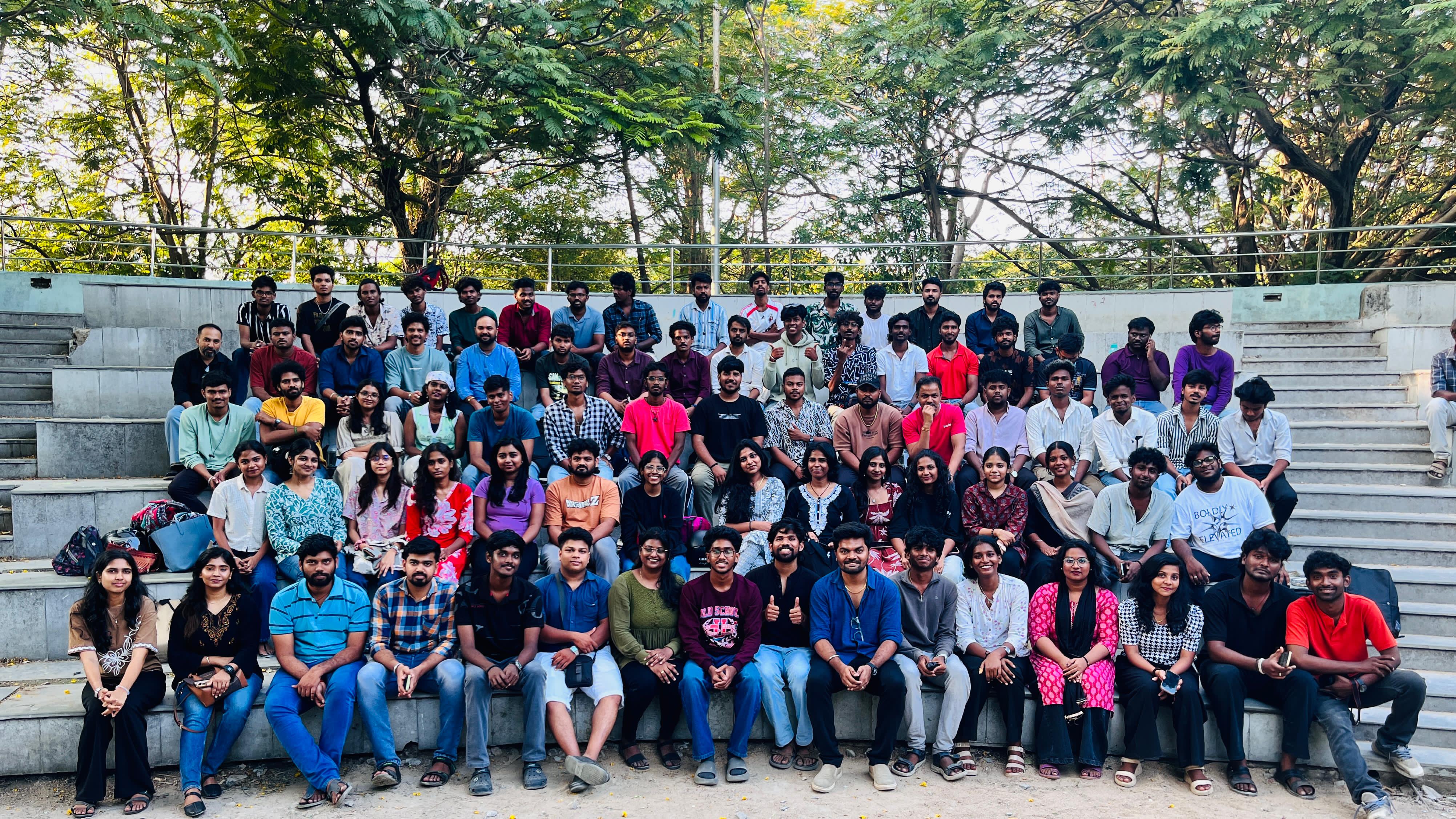 Nadigan Daa Crew Overview